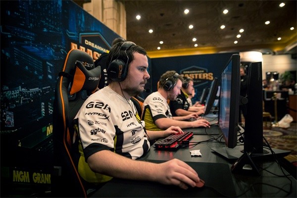 也为公司开 也为公司开